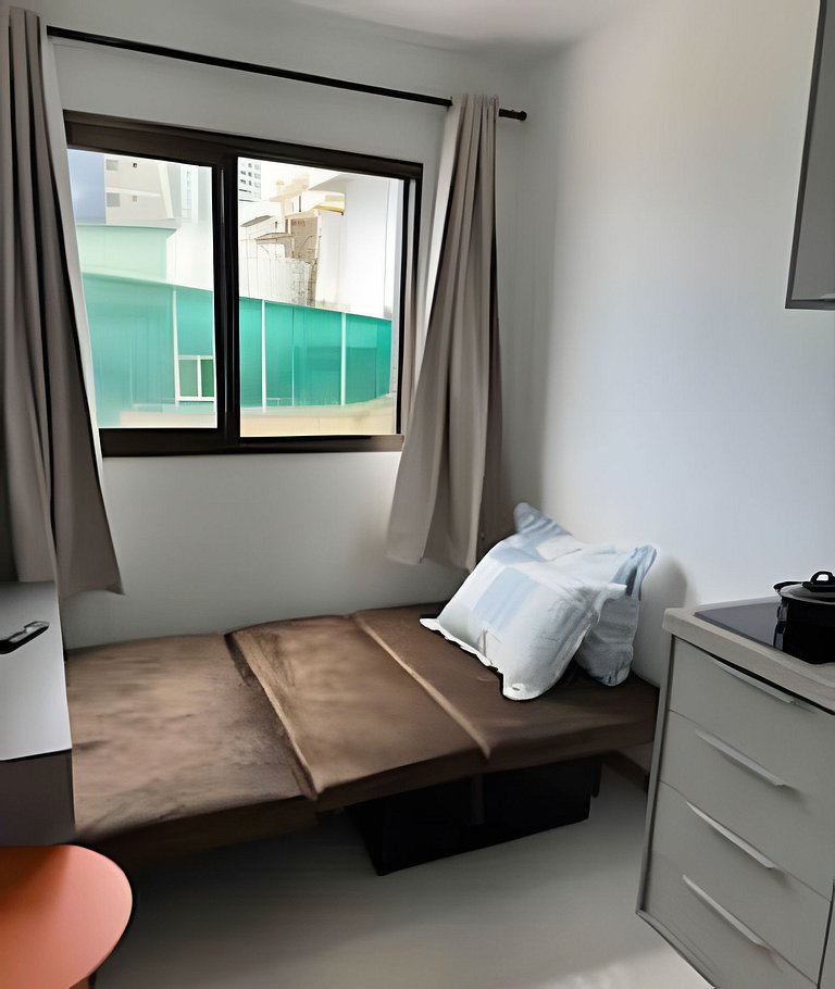 Apt equipado com estacionamento