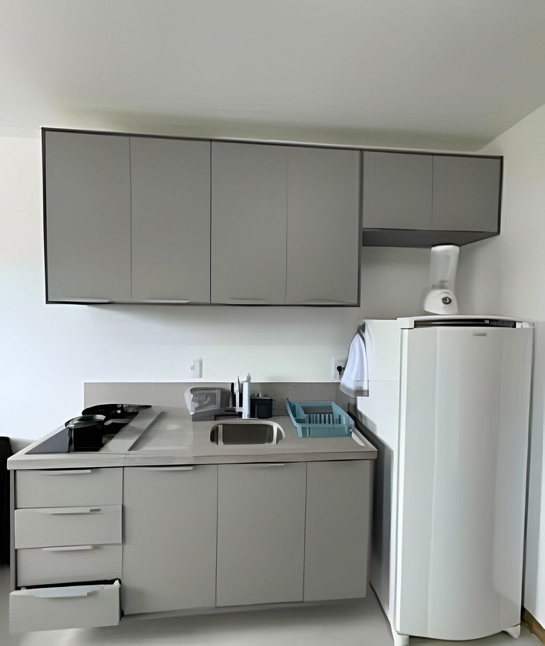 Apt equipado com estacionamento