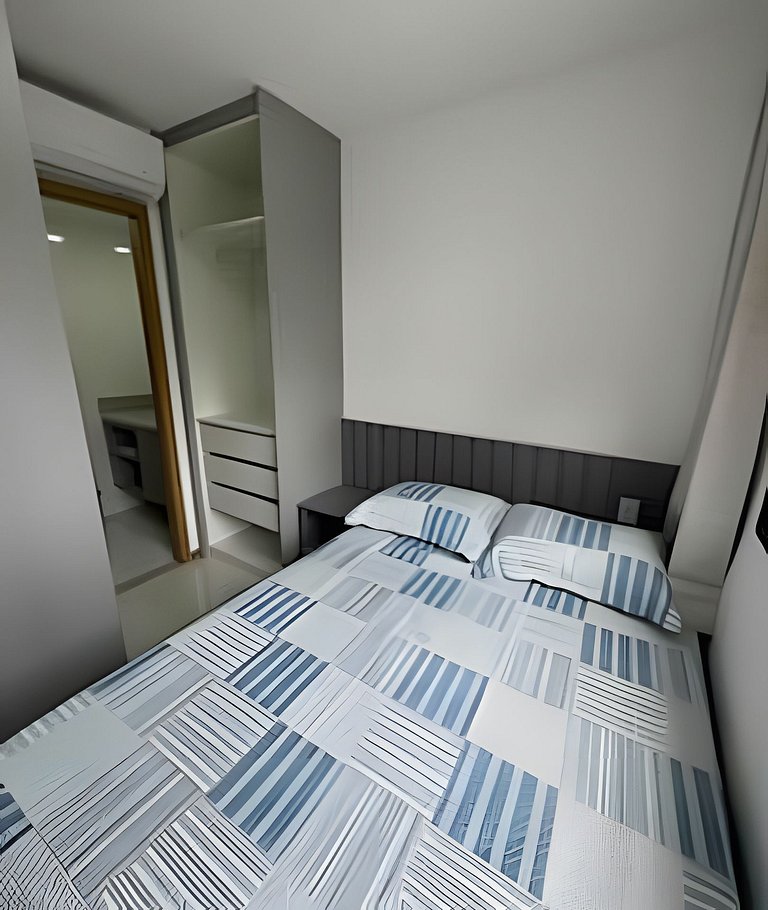 Apt equipado com estacionamento