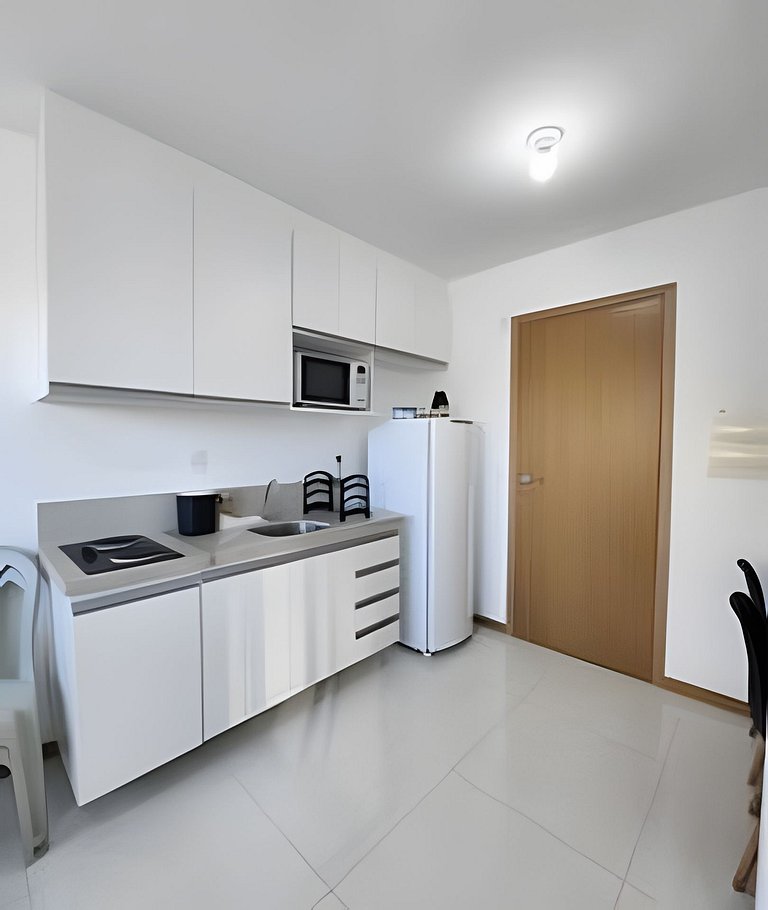 H.E 704 · Comodidade no Caminho Das Árvores