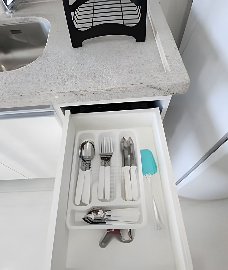 H.E 704 · Comodidade no Caminho Das Árvores