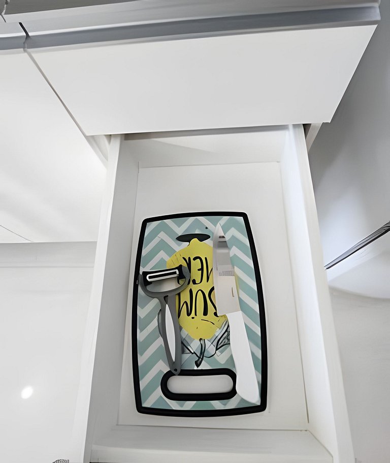 H.E 704 · Comodidade no Caminho Das Árvores