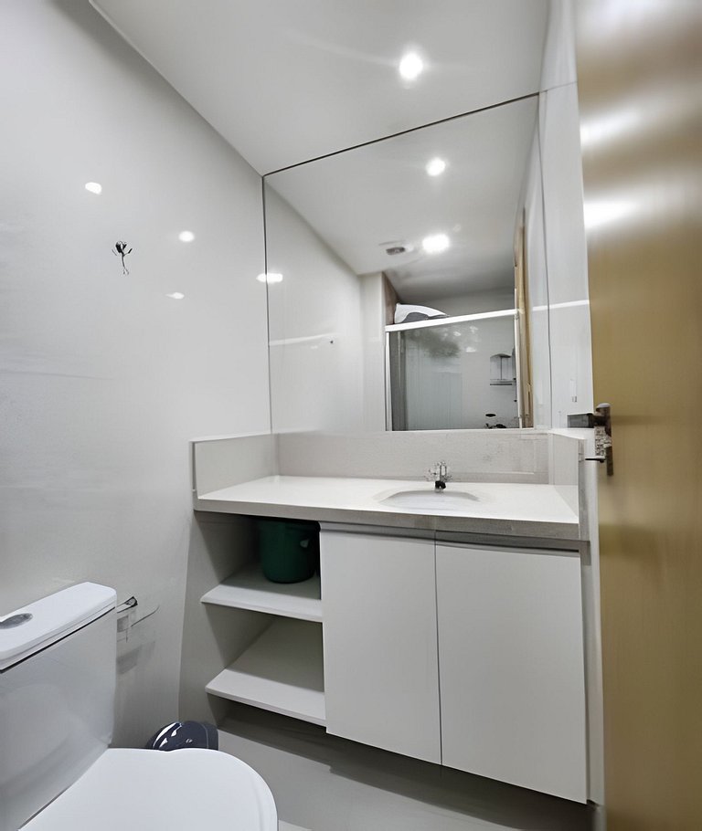 H.E 704 · Comodidade no Caminho Das Árvores