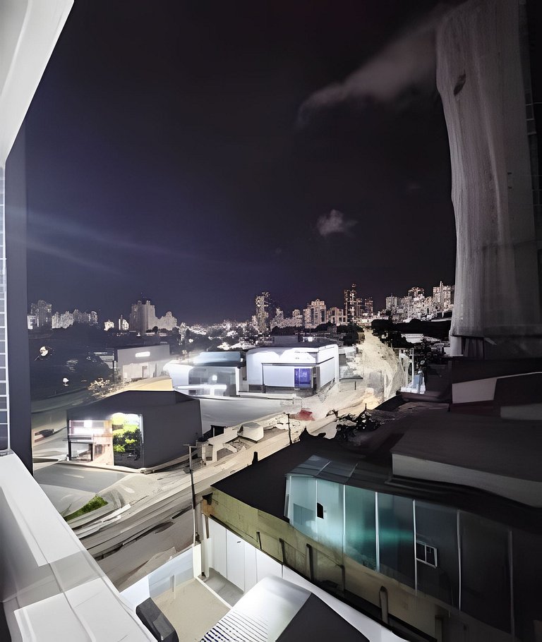 H.E 704 · Comodidade no Caminho Das Árvores