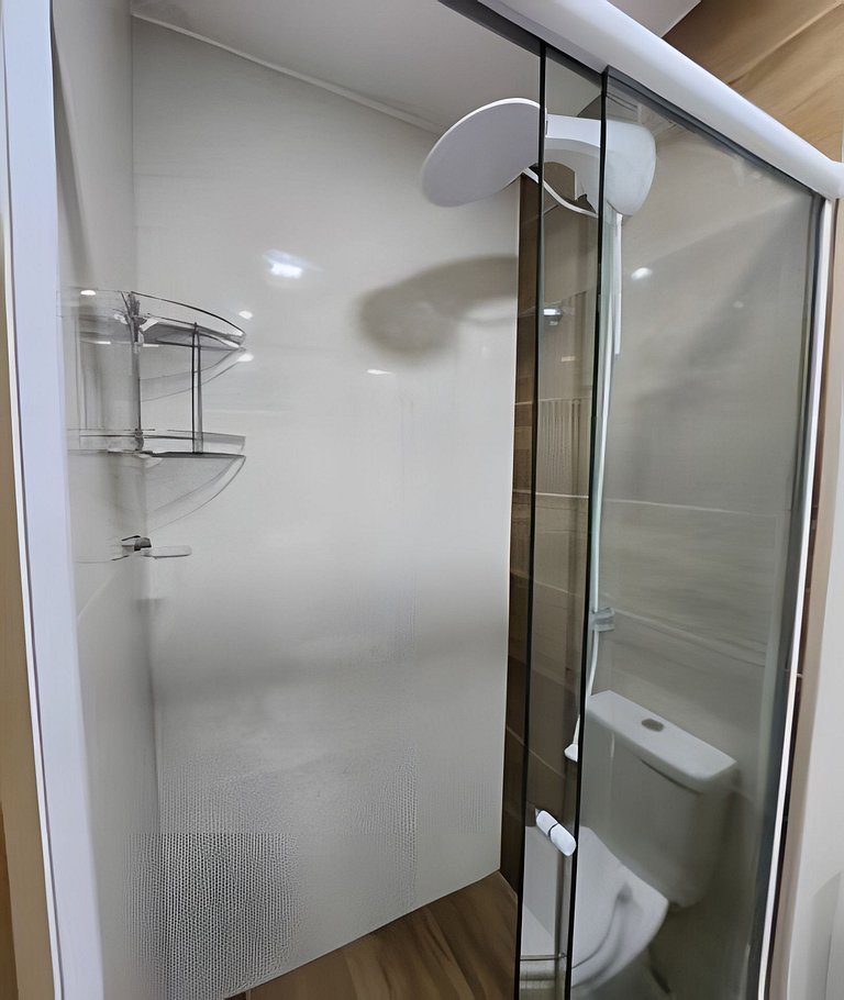 H.E 704 · Comodidade no Caminho Das Árvores